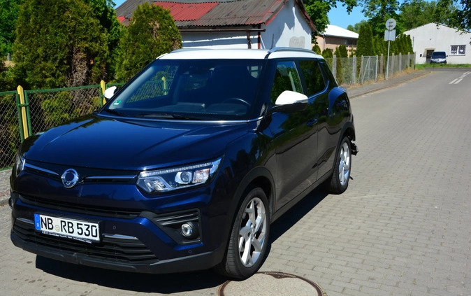 SsangYong Tivoli cena 49000 przebieg: 63000, rok produkcji 2021 z Łobez małe 254